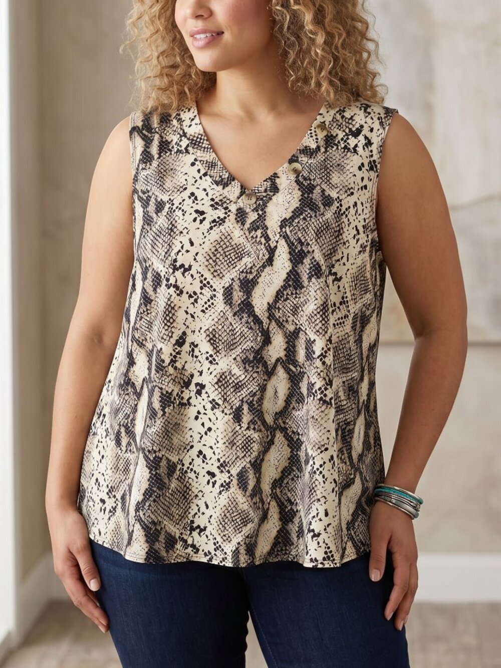 NWOT | Cream and Black Snake Print V-Neck Button Front Flowy Tank Top | 3X